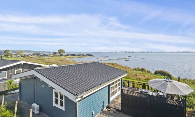 Munkebo House | "Gyrth" - 20m to the fjord by Interhome