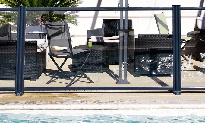 Pierrelatte Hotel | Hôtel Caïman
