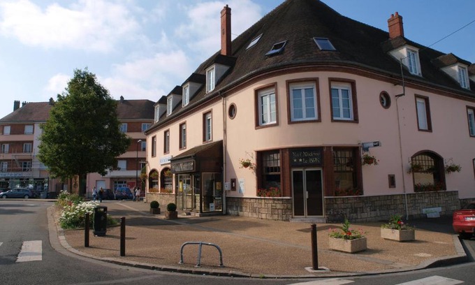 Gisors Hotel | Hôtel Moderne
