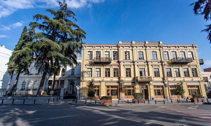 mtatsminda Apartment | H&B apartments Atoneli