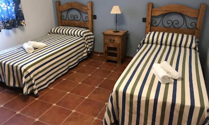 Membrio Other | Hab. 1 Venta del Membrillo MEMBRIO
