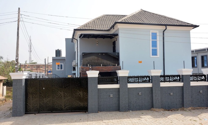 Ibadan Apartment | HABBOT LUXURY APARTMENT