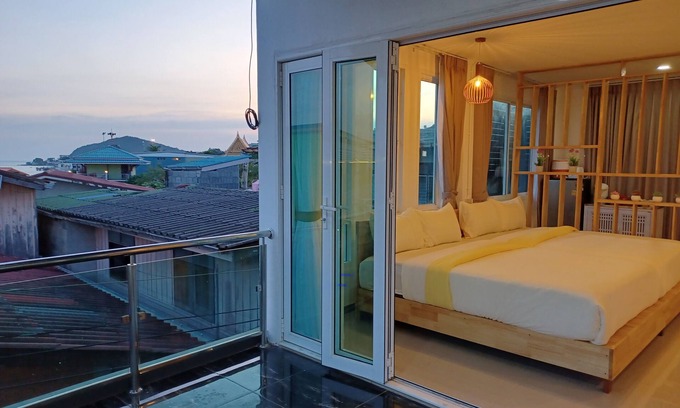 Koh Lan House | Habor House by Koh Larn Riviera