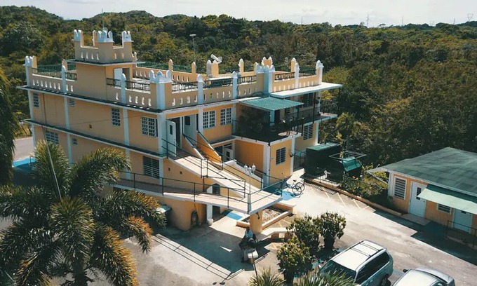 Caimital Bajo House | Hacienda Los Castillos Melendez, Historical Castles