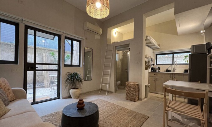 Haifa Apartment | Haifa Downtown Eco Porch Studio by Sea N' Rent