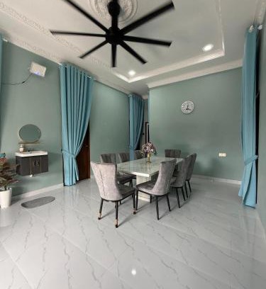 Kok Lanas House | Haji Awang Homestay