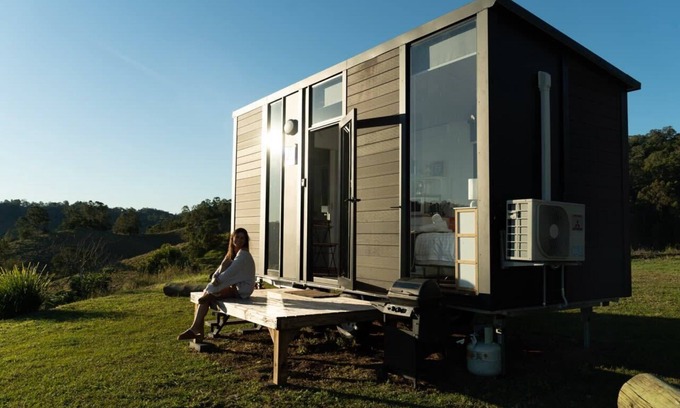 Boorabee Park House | Hampson Farm Stay Hill Top by Tiny Away