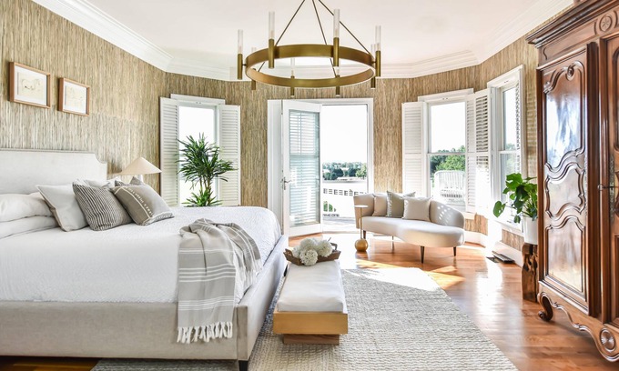 Leesburg House | Hampton Hill Manor: Luxury of Waterford