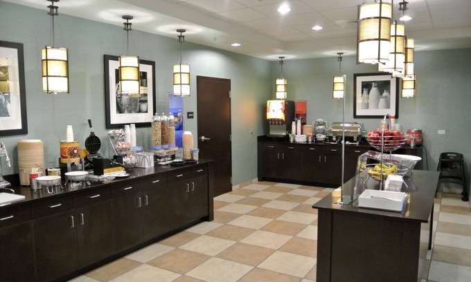 Carrizo Springs Hotel | Hampton Inn Carrizo Springs
