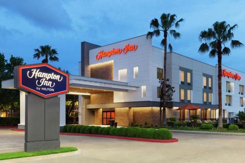 US 290 Hotel | Hampton Inn - Houston/Brookhollow