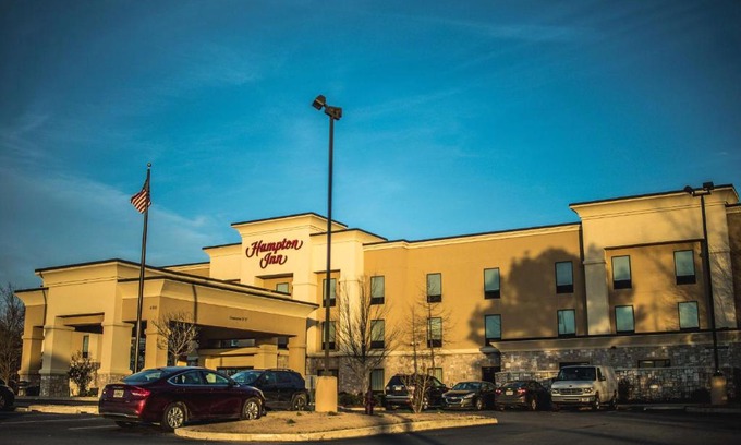 Monticello Hotel | Hampton Inn - Monticello