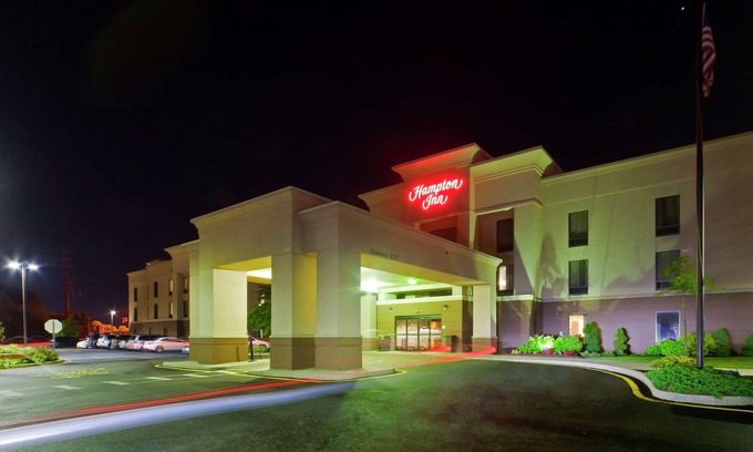 North Brunswick Hotel | Hampton Inn North Brunswick/New Brunswick