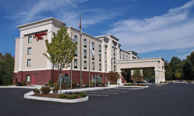 Raynham Hotel | Hampton Inn Raynham-Taunton