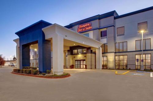 Borger Hotel | Hampton Inn & Suites Borger