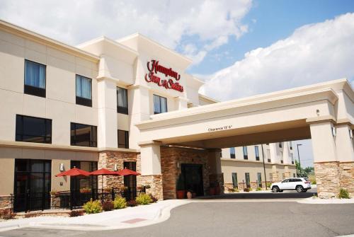 Buffalo Hotel | Hampton Inn & Suites Buffalo
