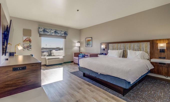 Gainesville Hotel | Hampton Inn & Suites Gainesville