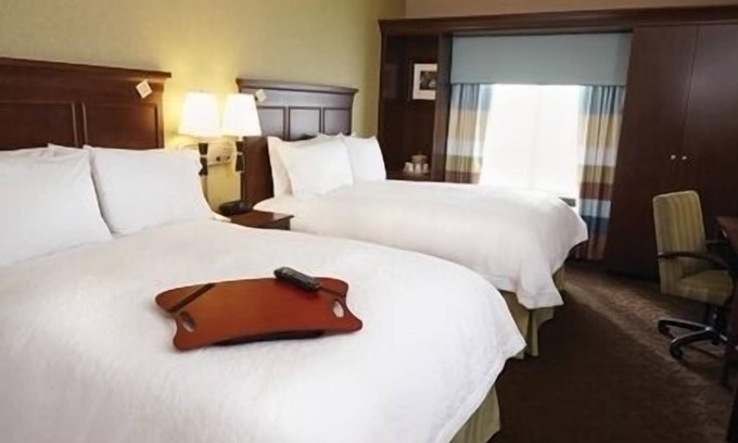 La Porte Hotel | Hampton Inn & Suites La Porte