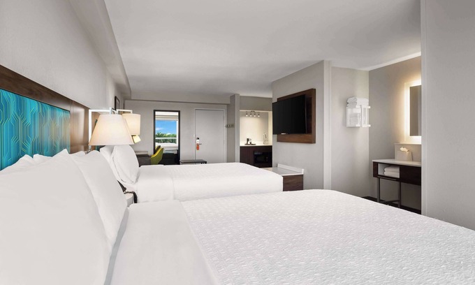 Weston Hotel | Hampton Inn Weston Ft. Lauderdale