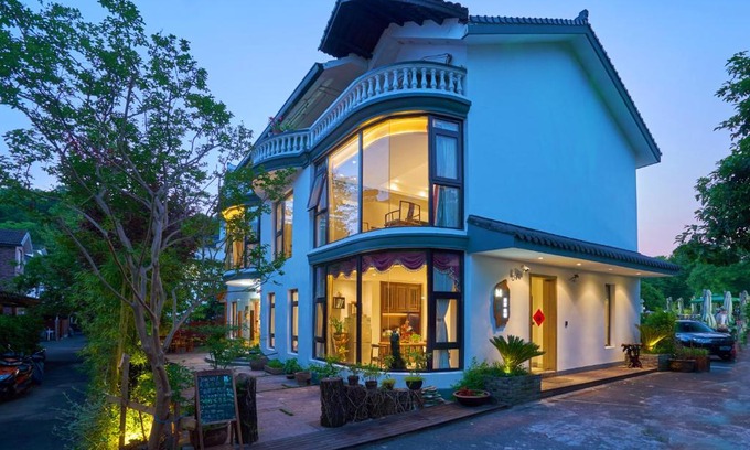 Xihu House | Hangzhou West Lake Lake YI Tong Intelligent Homestay