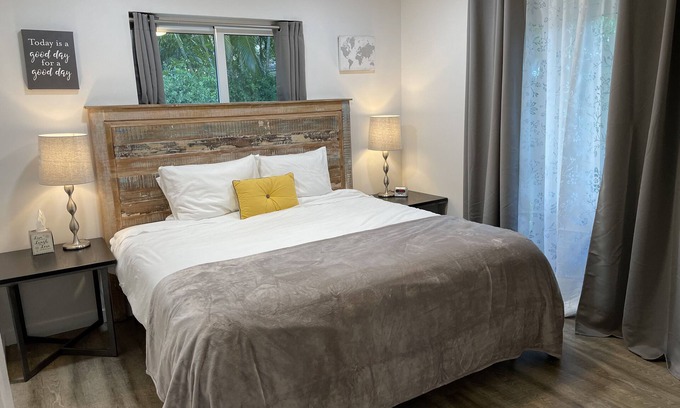 North Corals House | Happy Home Away From Home