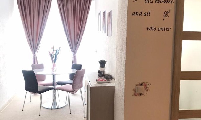 Cisnadie Apartment | Happy Residence Sibiu