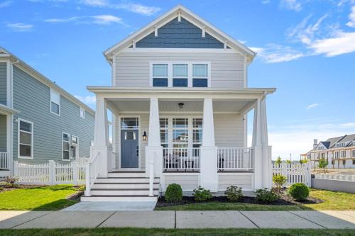 Saint Joseph House | Harbor Shores Hideaway