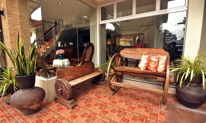 Cogon Hotel | Harbour Gardens Tourist Inn