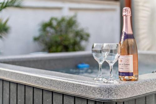 Teignmouth House | Harbour Lodge - Teignmouth