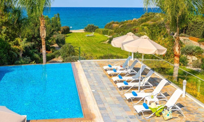 Polis Villa | Harmonia Beach Villa