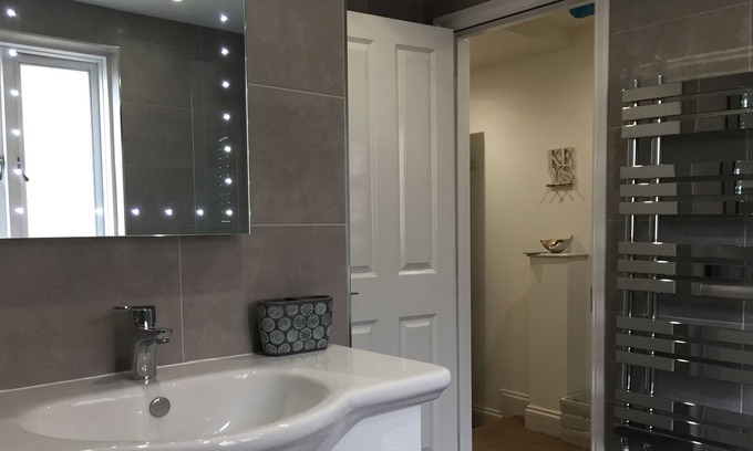Harpenden Apartment | Harpenden House Apartment 3 Luxury 2 Bed Central Location