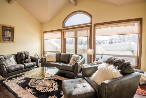 Ketchum House | Harriman Townhome 4
