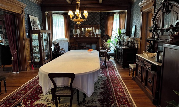Fort Plain Bed & Breakfast | Haslett House