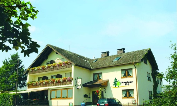 Hasselberg House | Hasselberger Hof