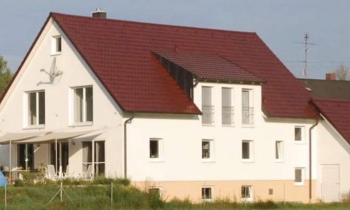 Fahrenzhausen Apartment | Haus Ampertal App Kiel - cozy and functional, rural and close to Munich
