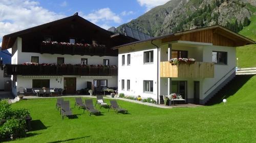 Mandarfen House | Haus Bergheim
