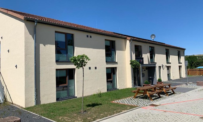 Einbeck House | Haus des Jugendrotkreuzes -Stadthaus-