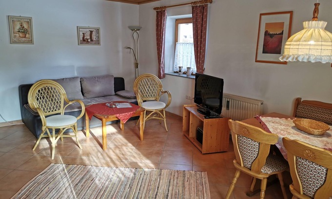 Haidmuhle Apartment | Haus Haidweg Wohnung 1 - 2 Zimmer, ca. 50 qm für 2-4 Personen im Erdgeschoss mit Terrasse und direktem Zugang zum Garten