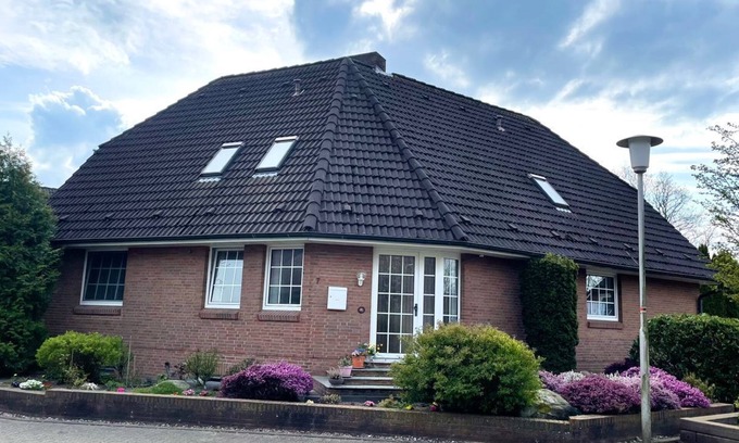 Westerwisch Apartment | Haus Katharina - House Katharina 1 - Holiday apartment in Cuxhaven for up to 4 persons