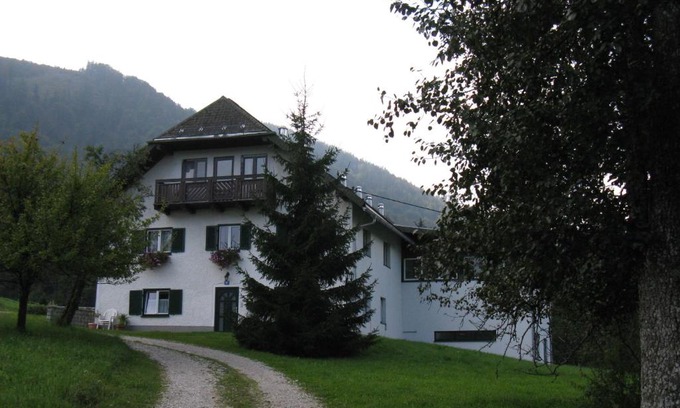 Neukirchen bei Altmunster Apartment | Haus Rottenstein