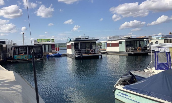 Braunsbedra Boat Rental | Hausboot Casa di Lago