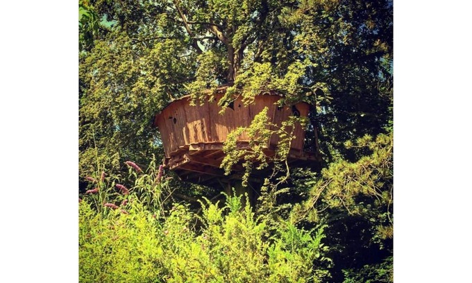 Wail House | Haut-Perchée cabin at 16m