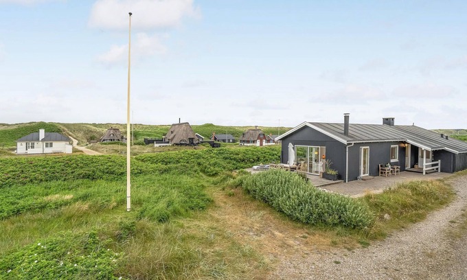 Fjand Badeby House | Have a nice vacation in this vacation home with only 100 m distance to the sea.