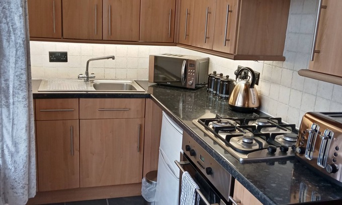 Rochester East Ward Apartment | Havisham Studio Flat Rochester, near to historic high street and attractions