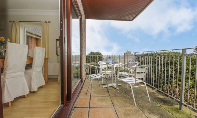 Mylor Churchtown Cottage | Hawkins Haven