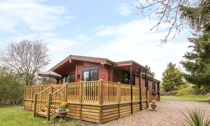 Diss House | HAWTHORN, pet friendly, character holiday cottage in Garboldisham