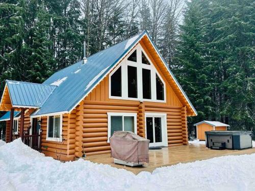 Easton House | Hawthorne cabin