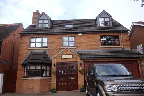 Barnt Green Bed & Breakfast | HayLaneLodge