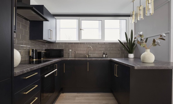 Bradford House | Hayy Luxury Townhouse