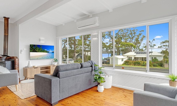 Erowal Bay House | Hazel's Haven, Erowal Bay