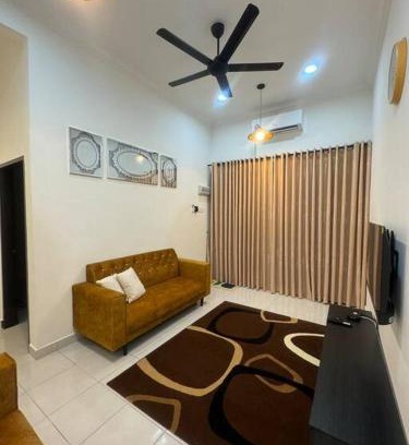 Banting House | Hazzani Homestay KLIA
